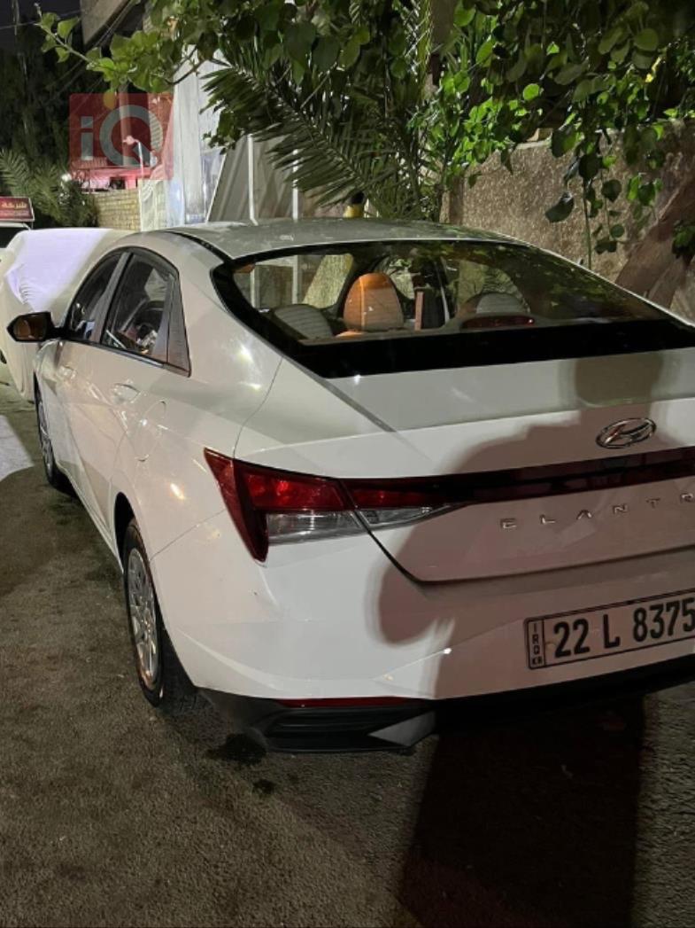 هیوندای ئەلەنترا